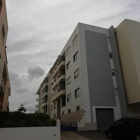 アパート Praia Do Emigrante